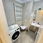 Апартаменты Coresi Mall Area Luxury Glam - Parking Option Брашов