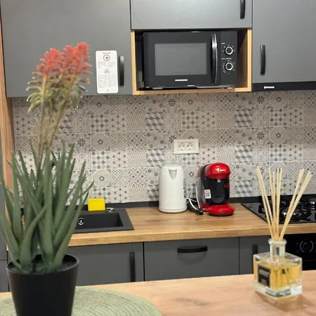 Coresi Area Luxury Gap