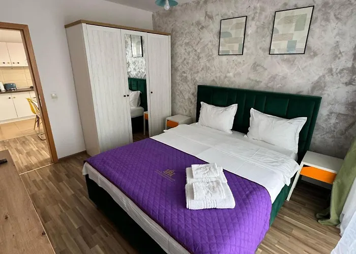 Coresi Area Luxury Gap