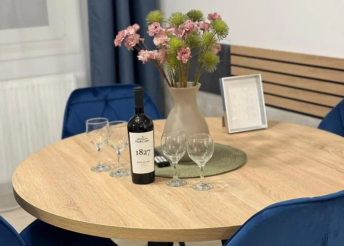 Appartement Coresi Mall Area Luxury Glam *