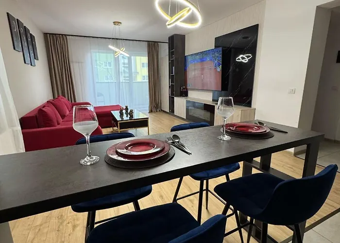 Coresi Mall Area Luxury Glam